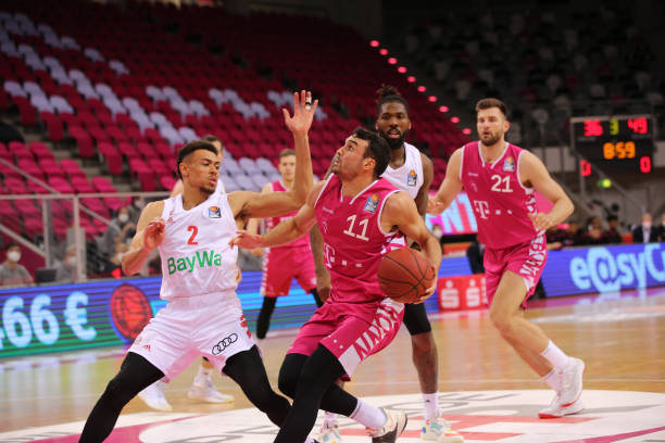 和防守协作 和防守协作