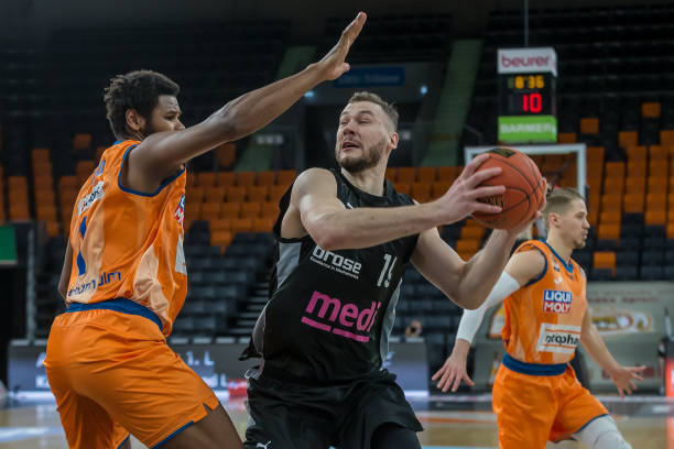 从现有迹象 从现有迹象