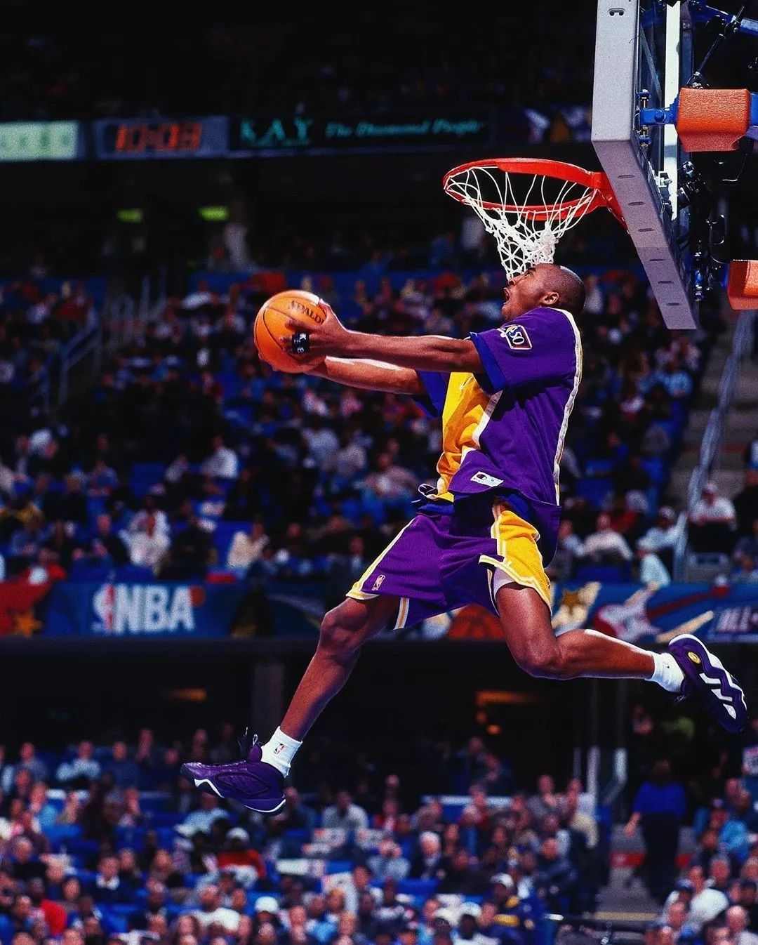 组织中承担 组织中承担