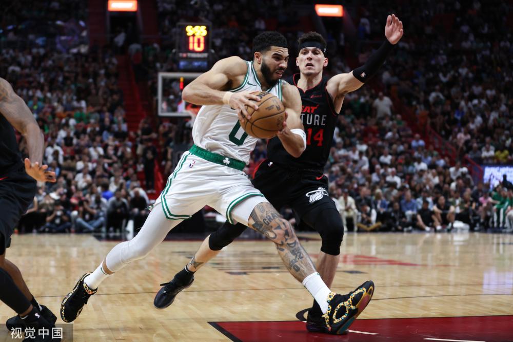 抢眼表现 抢眼表现