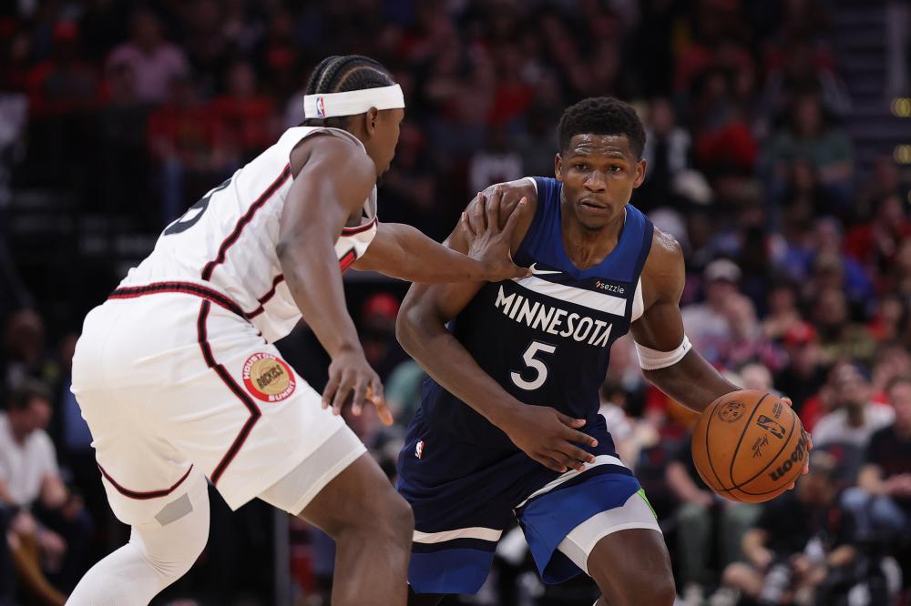 急停跳投还 急停跳投还